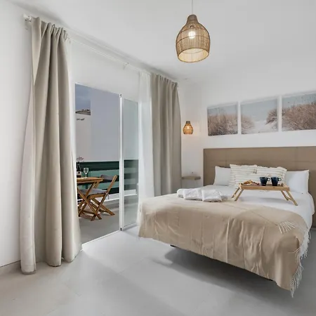 Sunlit Modern Apartamento Arona (Tenerife)